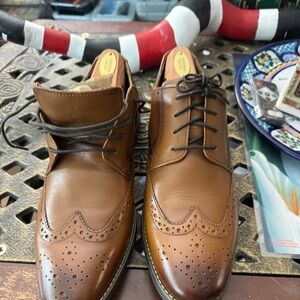 Florsheim shoes size 10 brown brand new